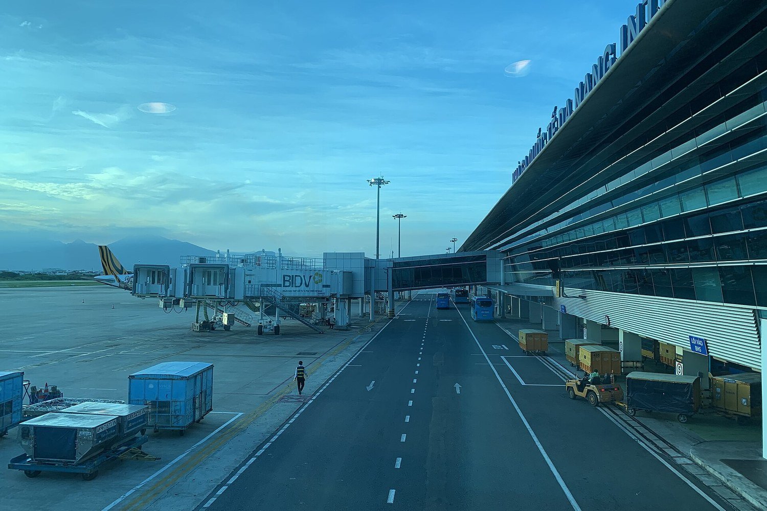 峴港國際機場國際航廈與停機坪